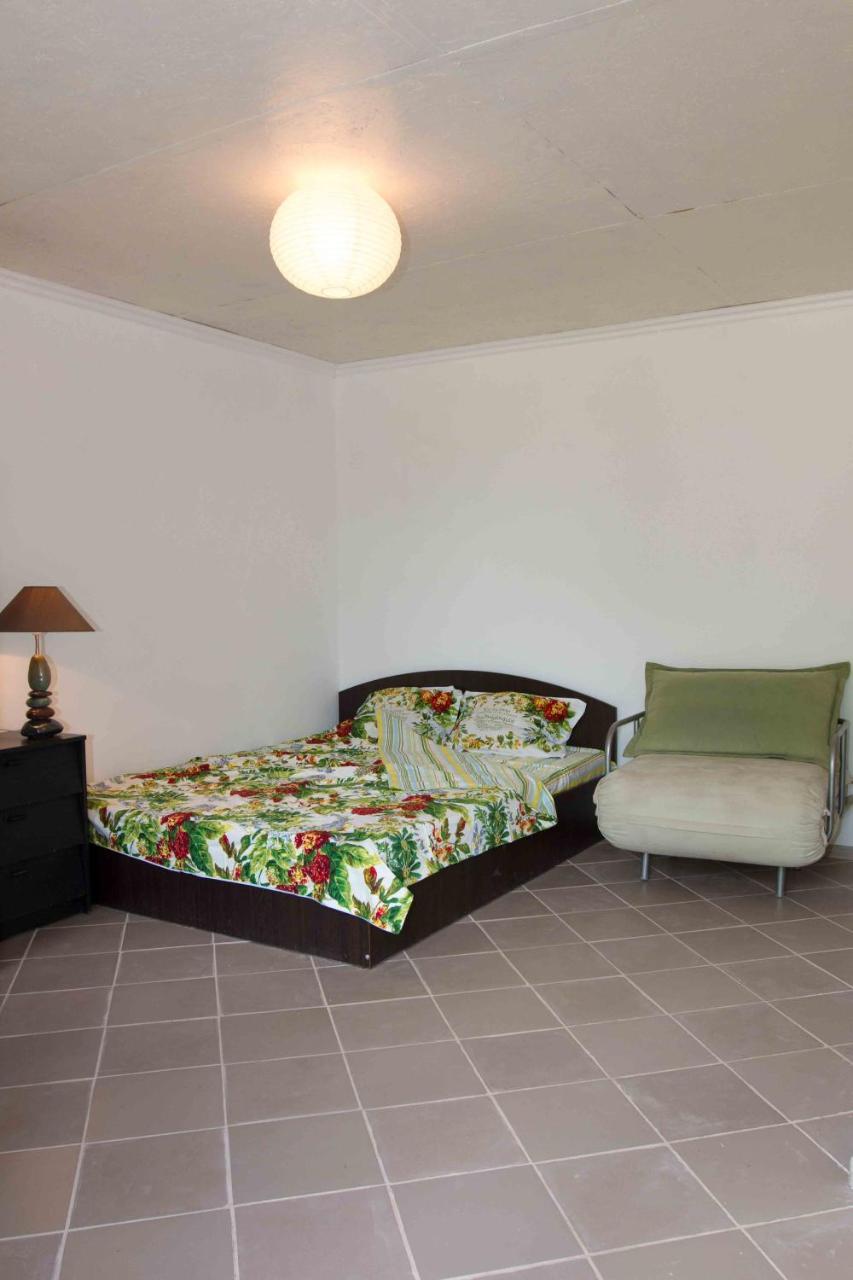Hotel Ekonom-Domik Odessa Zewnętrze zdjęcie